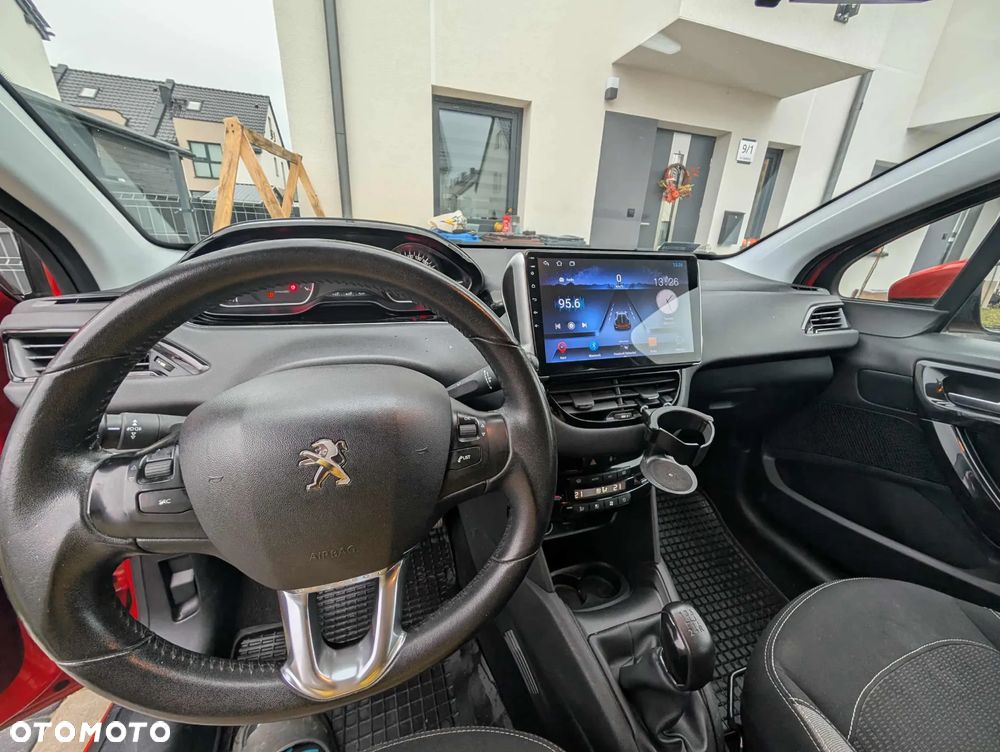 Peugeot 208 1.2 PureTech Active - 15