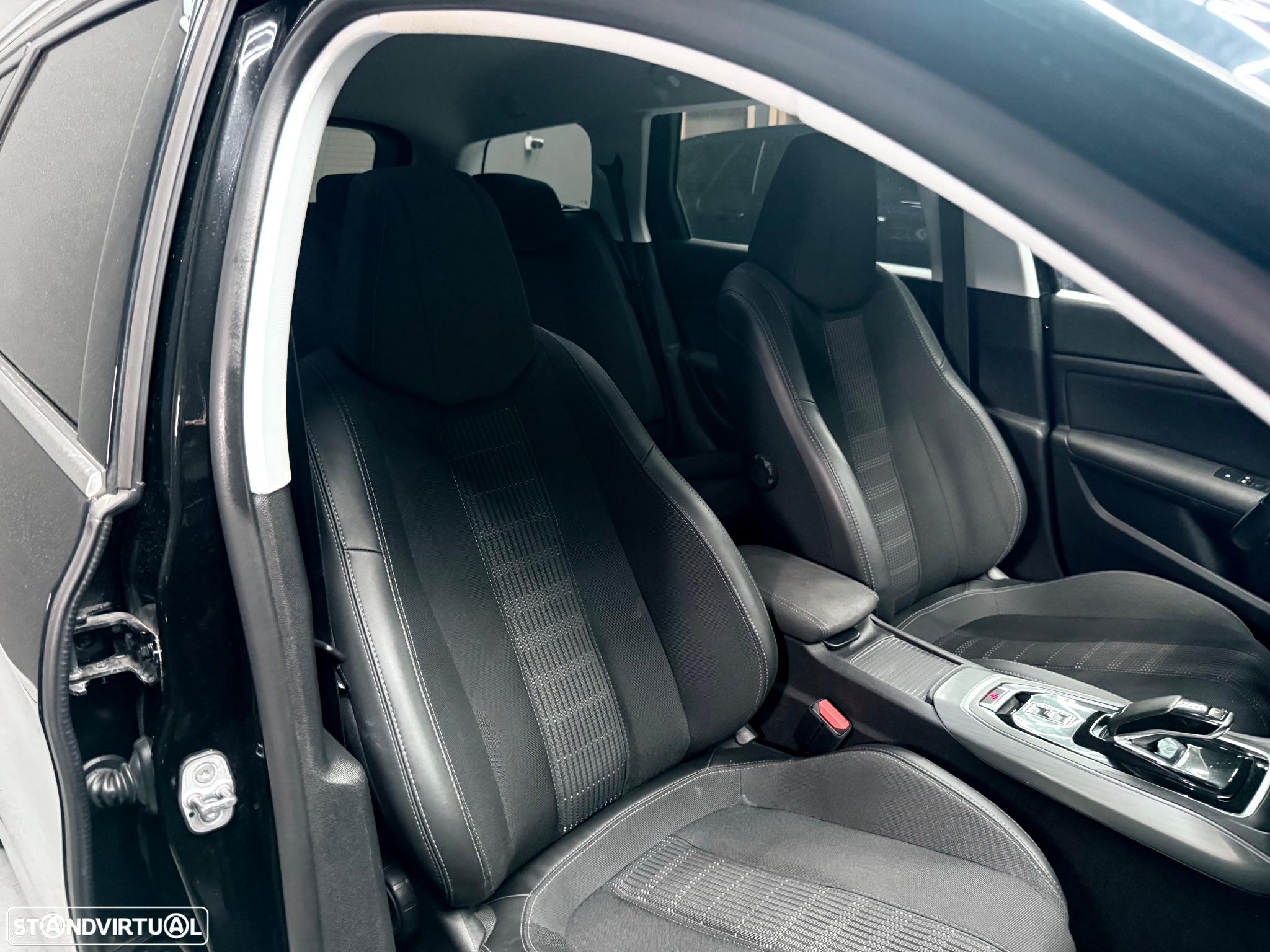Peugeot 308 SW 1.5 BlueHDi Allure Pack EAT8 - 16