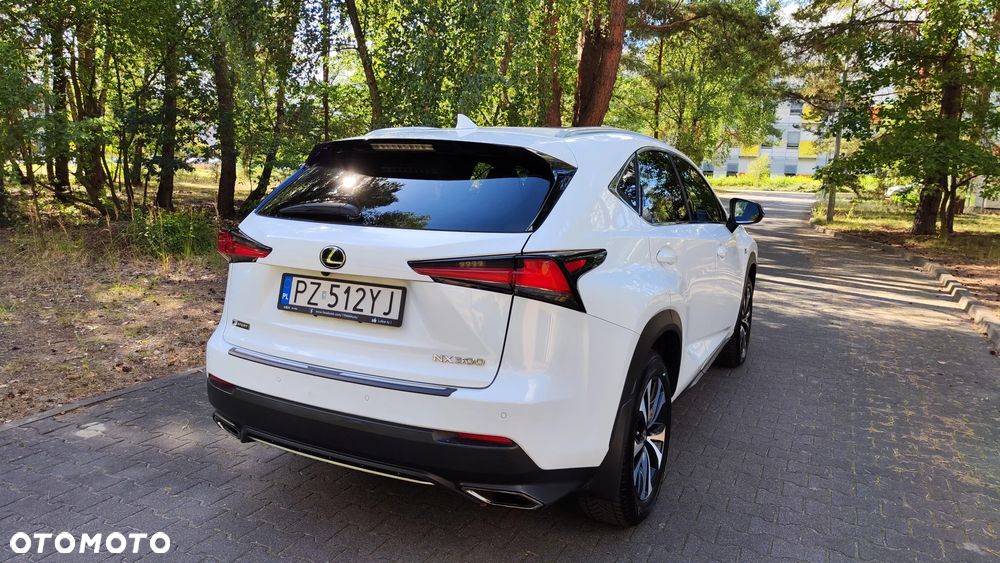 Lexus NX 300 AWD F SPORT - 6