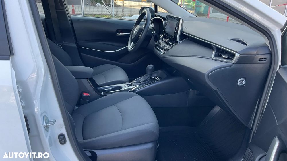 Toyota Corolla 1.8 HSD Business - 15