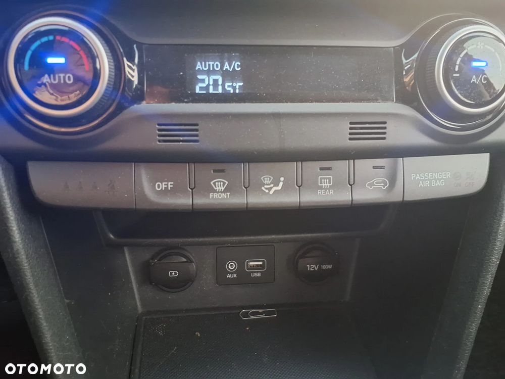 Hyundai Kona - 16