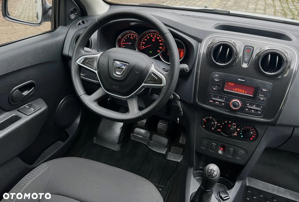 Dacia Sandero 1.0 SCe Laureate - 16