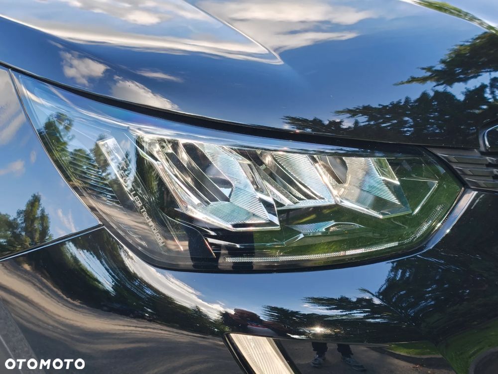 Peugeot 2008 BlueHDi 100 Allure - 15