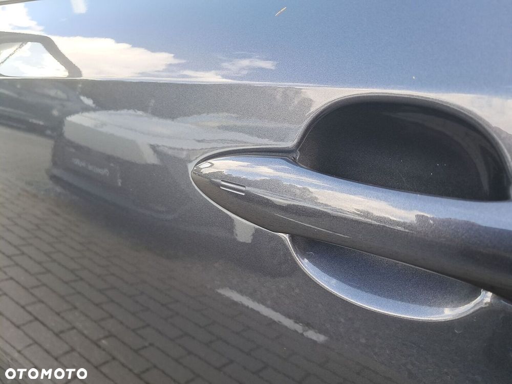 Toyota Corolla 1.8 Hybrid Style - 23