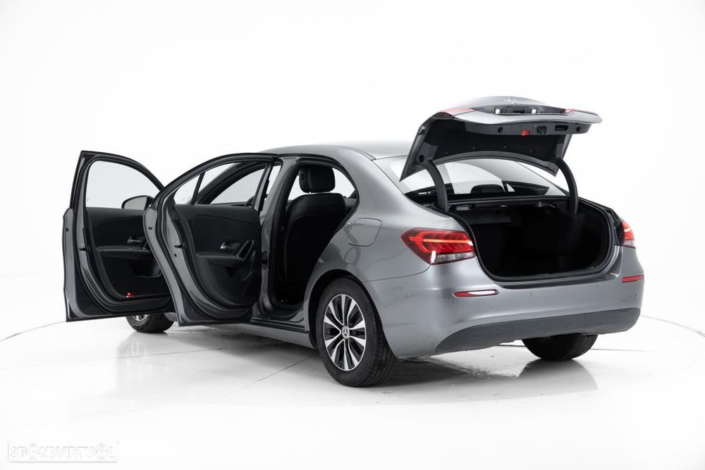 Mercedes-Benz A 180 Limousine - 6
