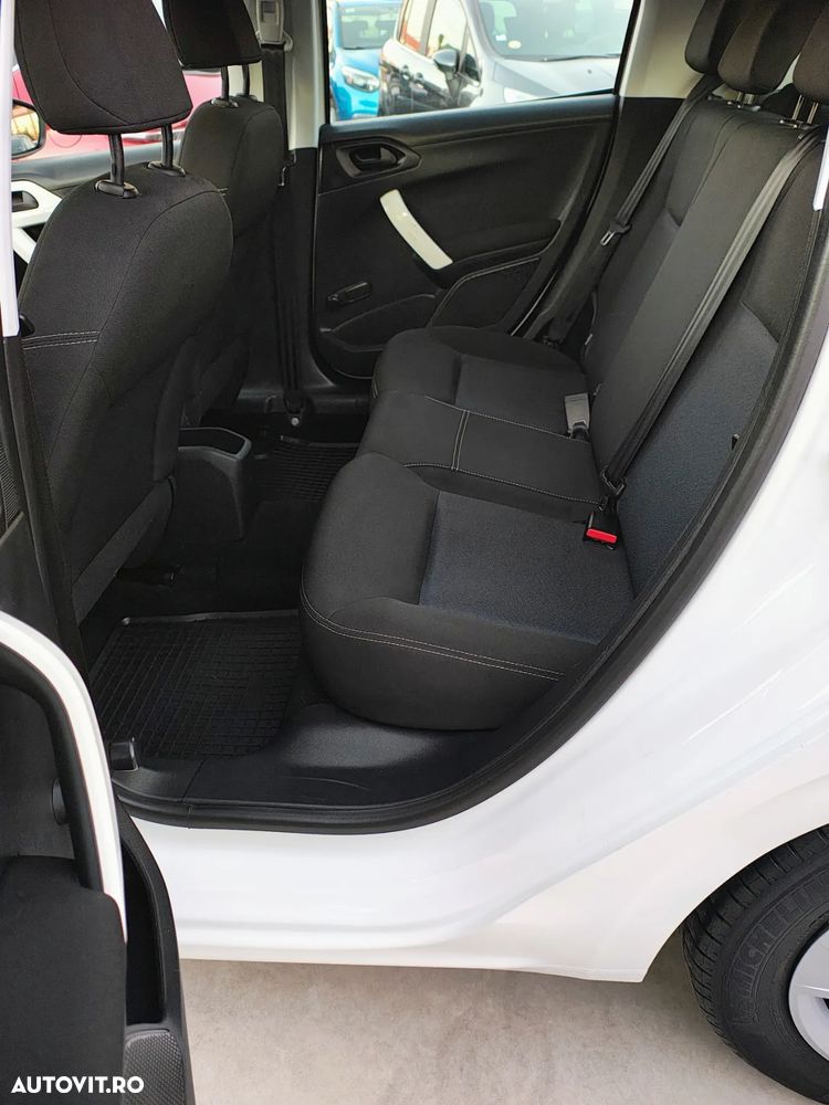 Peugeot 208 PureTech 68 Like - 4