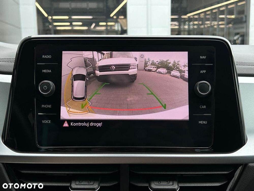 Volkswagen T-Roc 1.5 TSI Life Plus DSG - 29