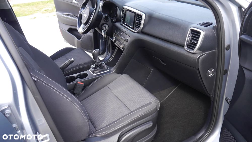 Kia Sportage 1.7 CRDI Business Line M 2WD - 28