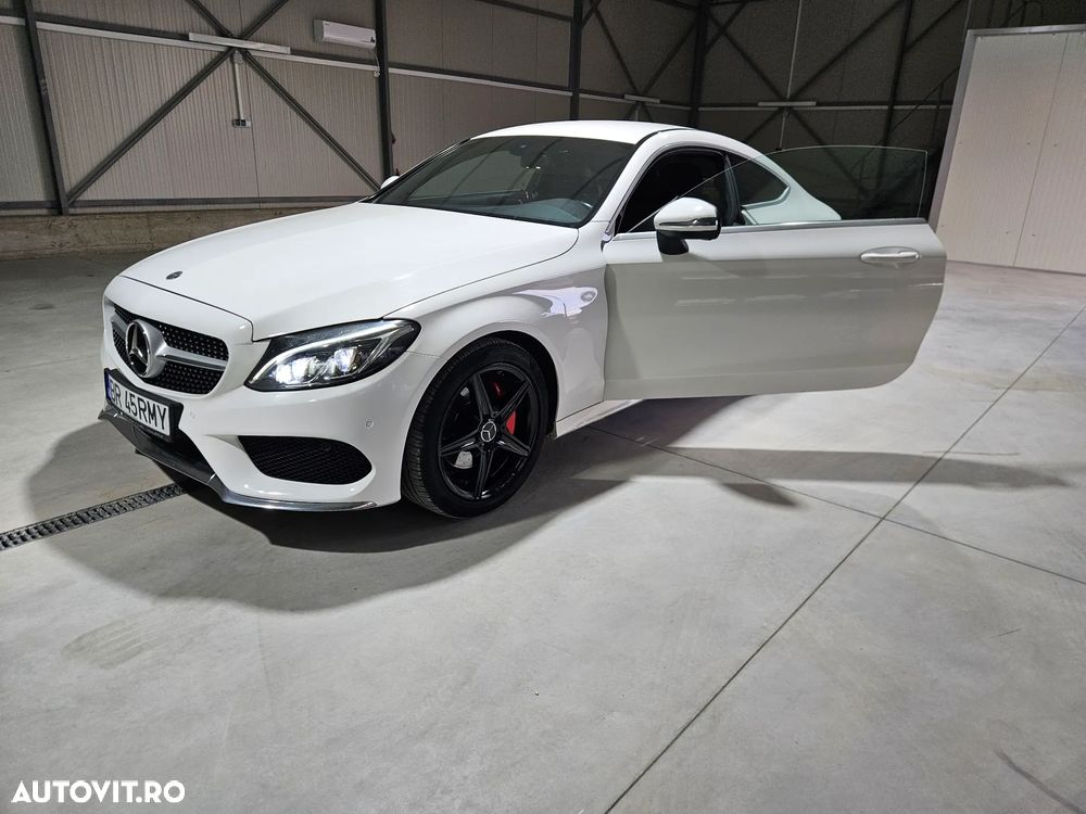 Mercedes-Benz C 180 Coupe 7G-TRONIC AMG Line - 38