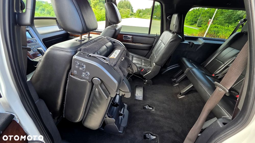 Lincoln Navigator 5.4 4WD Luxury - 37