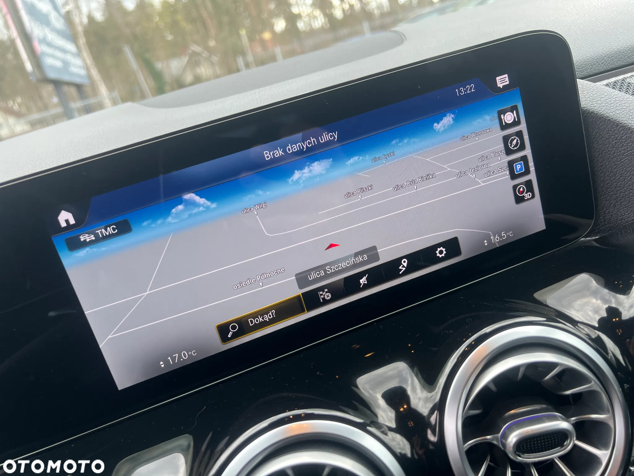 Mercedes-Benz GLA 200 d AMG Line - 35