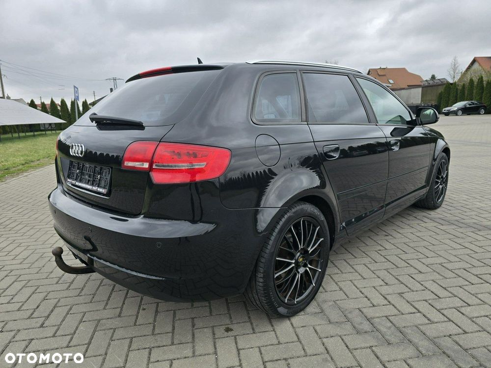 Audi A3 Sportback - 10