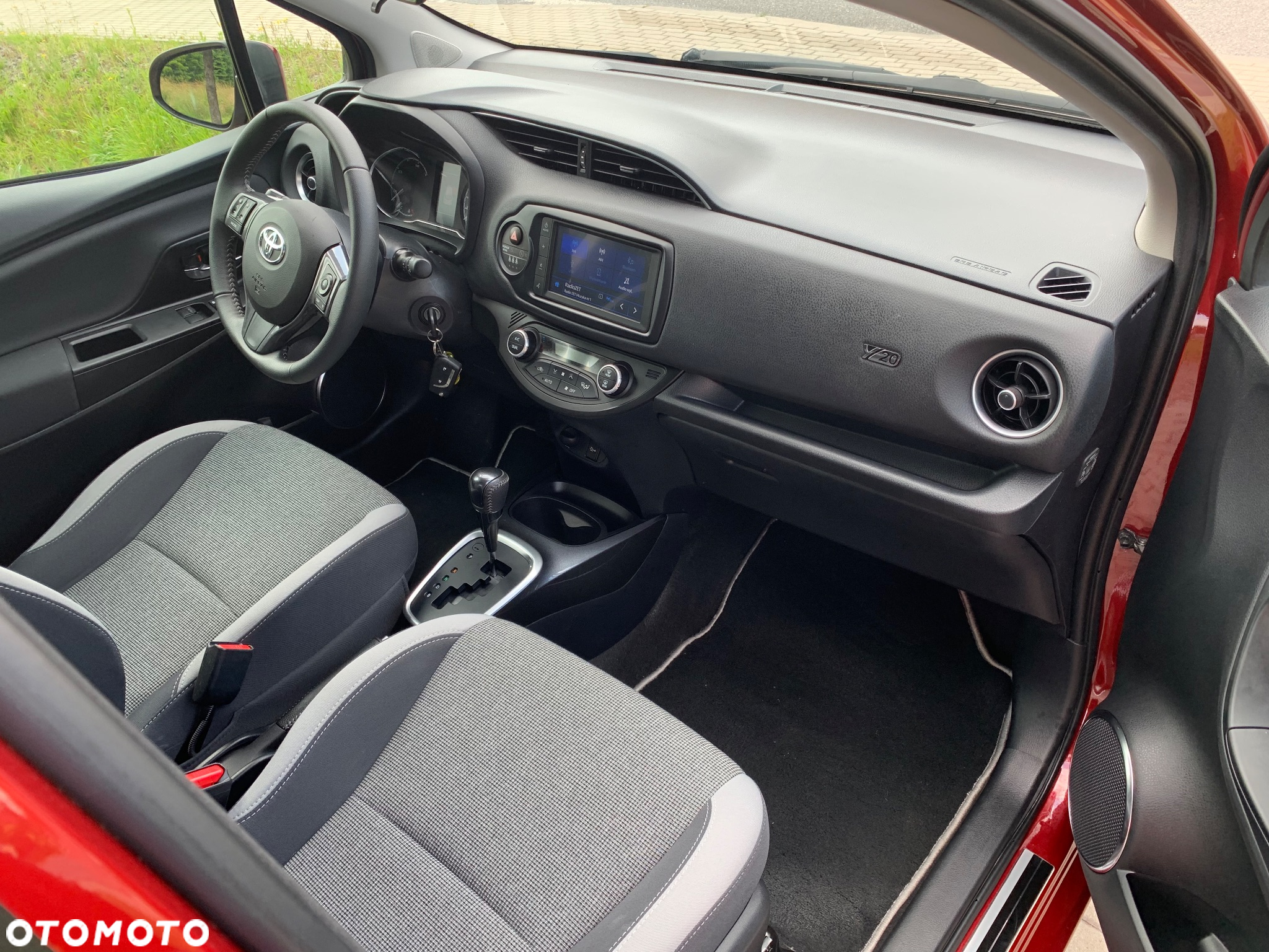 Toyota Yaris Hybrid 1.5 VVT-i Edition-S - 12