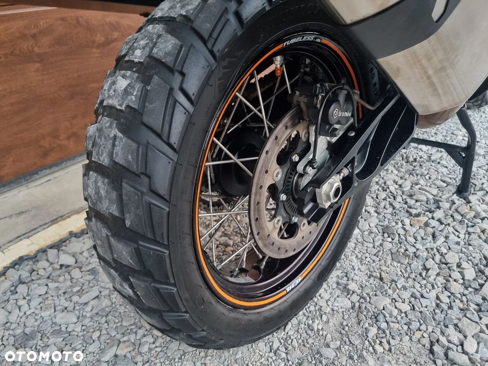 KTM Adventure - 32