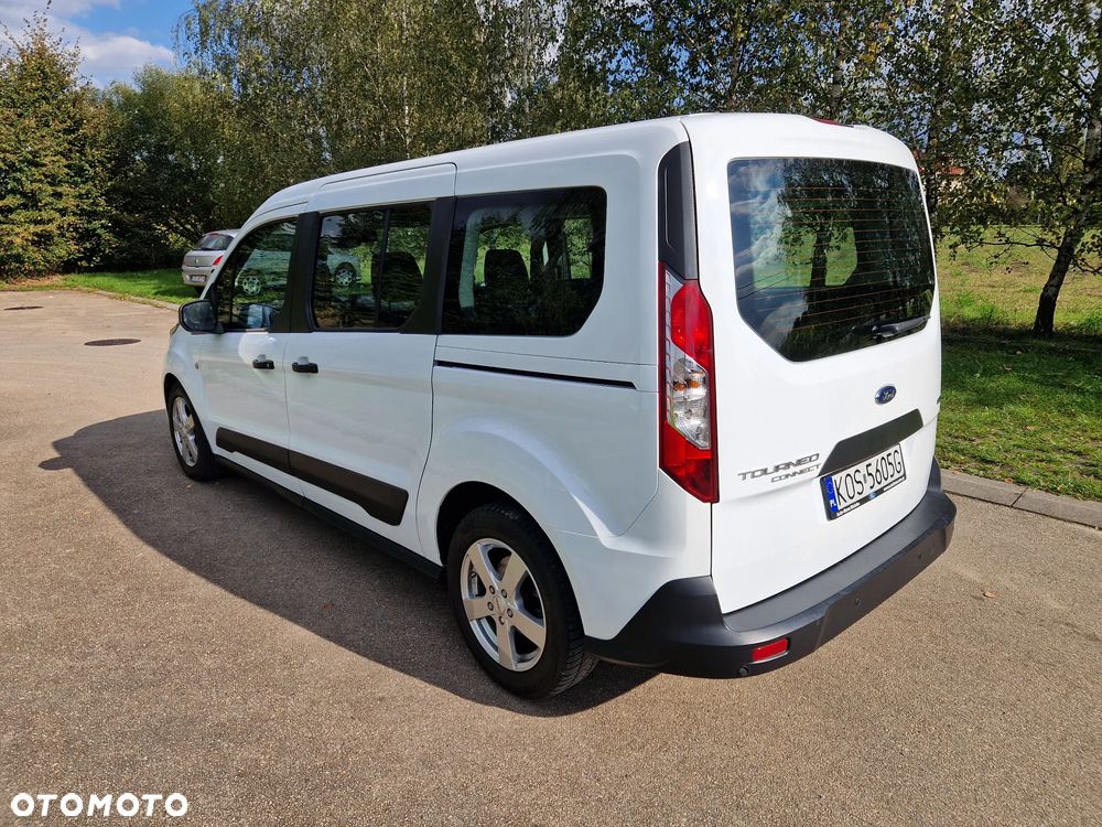 Ford Tourneo Connect 1.5 TDCi Titanium - 3