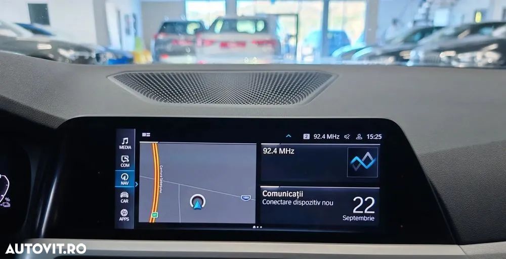 BMW Seria 3 330e xDrive AT PHEV - 8
