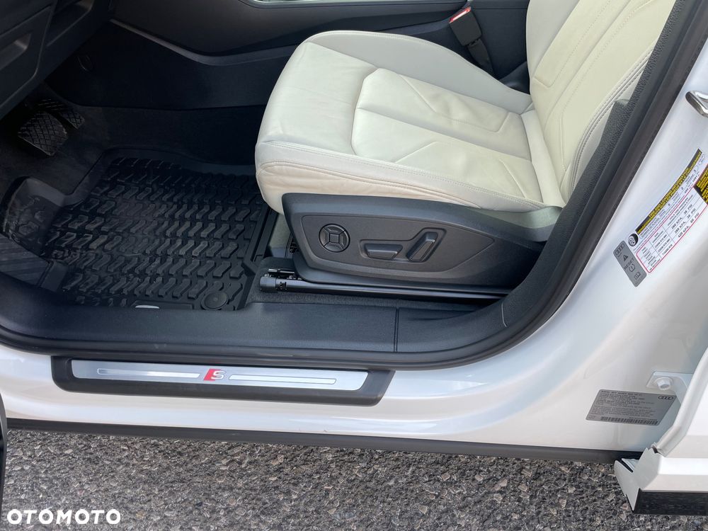 Audi Q3 45 TFSI Quattro S-Line S tronic - 16