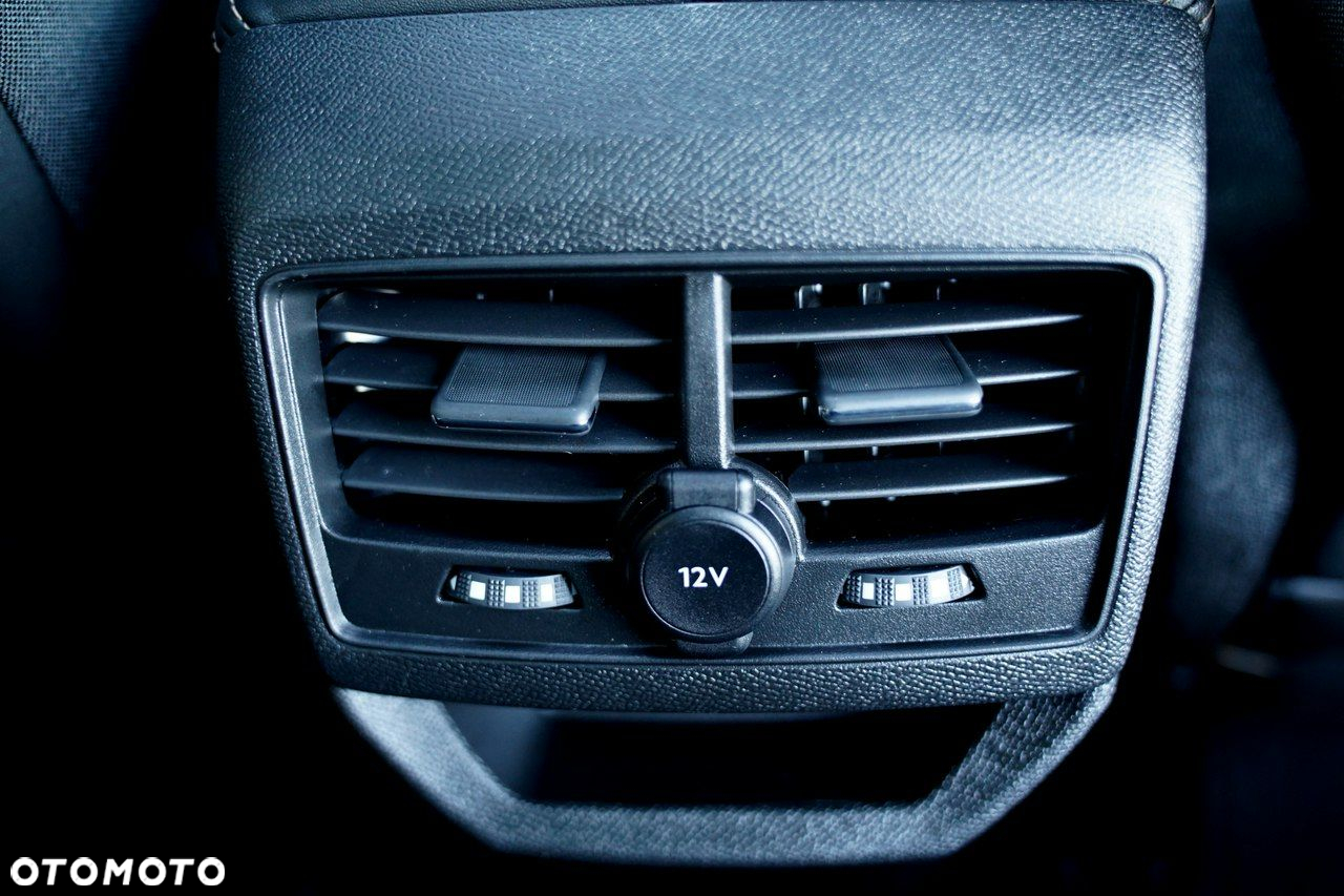 Peugeot 3008 - 28