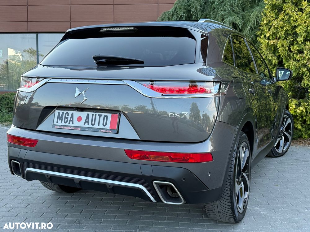 DS Automobiles DS 7 Crossback - 11