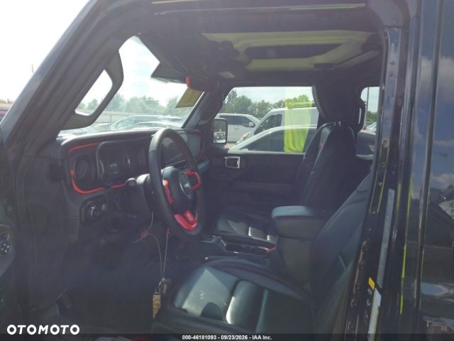 Jeep Wrangler - 6