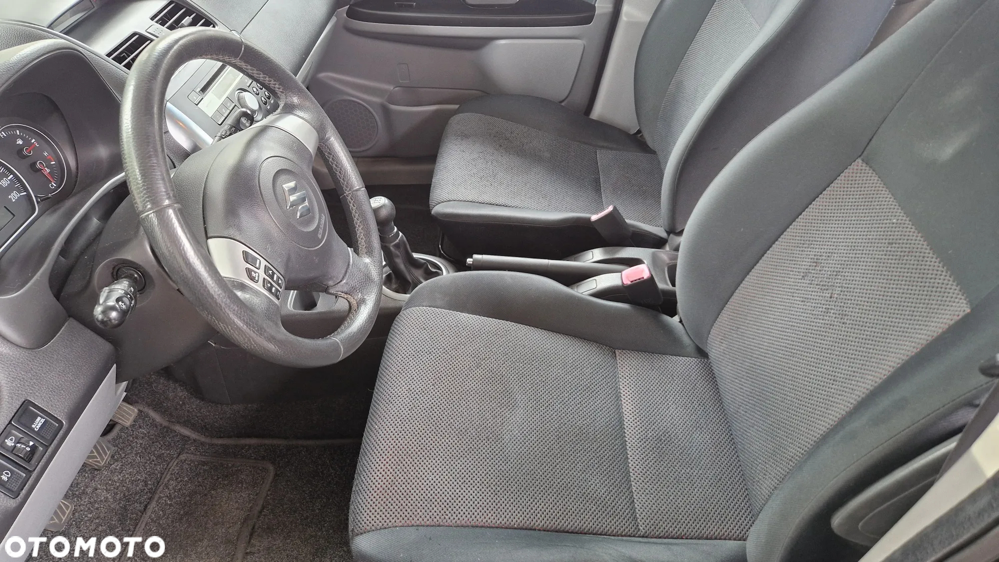 Suzuki SX4 - 5