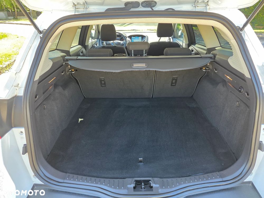 Ford Focus 1.0 EcoBoost Gold X (Edition) - 22