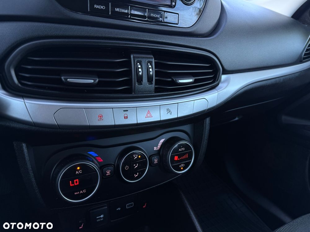 Fiat Tipo 1.4 16V More - 13