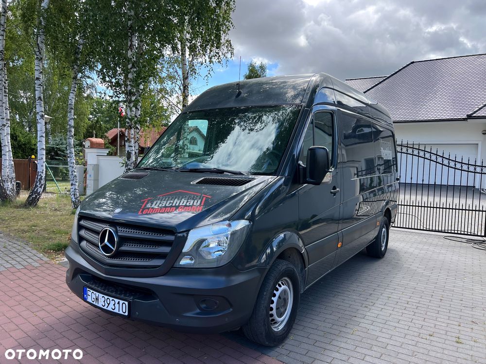 Mercedes-Benz Sprinter - 5
