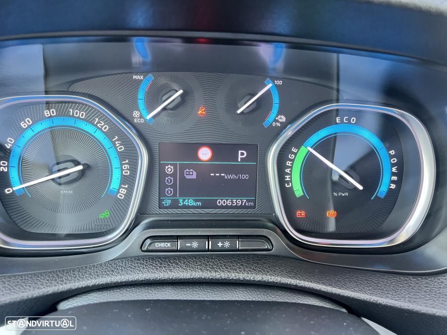 Peugeot e-Traveller L2 (75kWh) Allure - 39