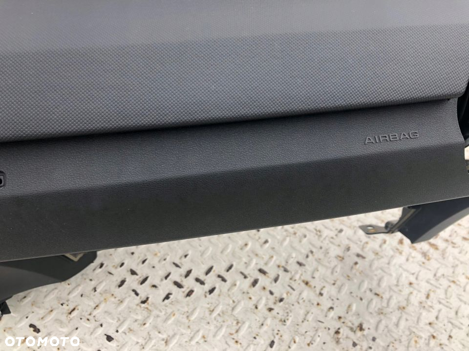 AUDI TT 8S TTS TTRS DESKA KONSOLA KOKPIT PULPIT PULKA PARAPET DASHBOARD    OKAZJA - 4