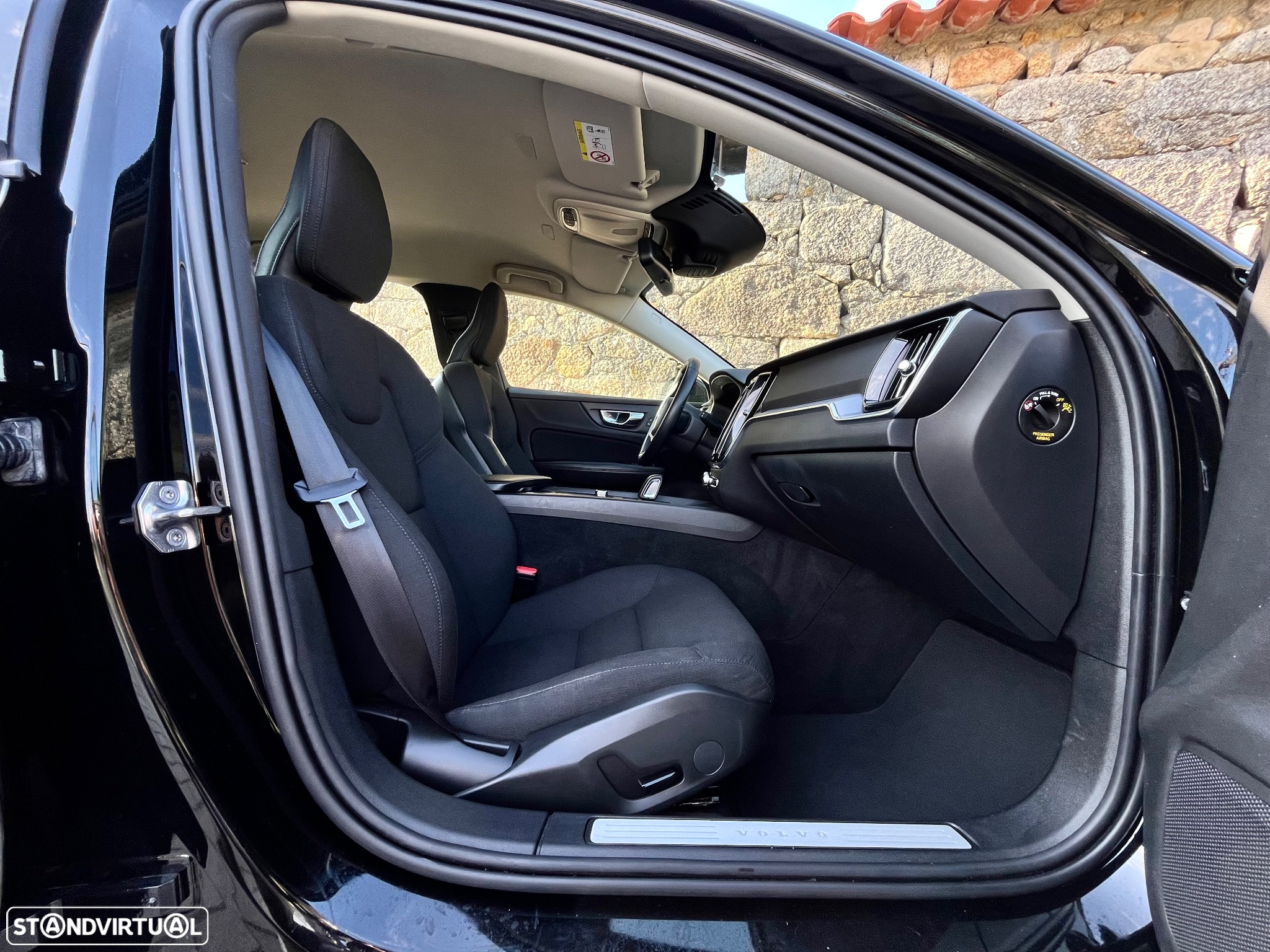 Volvo V60 2.0 B4 Momentum Geartronic - 8