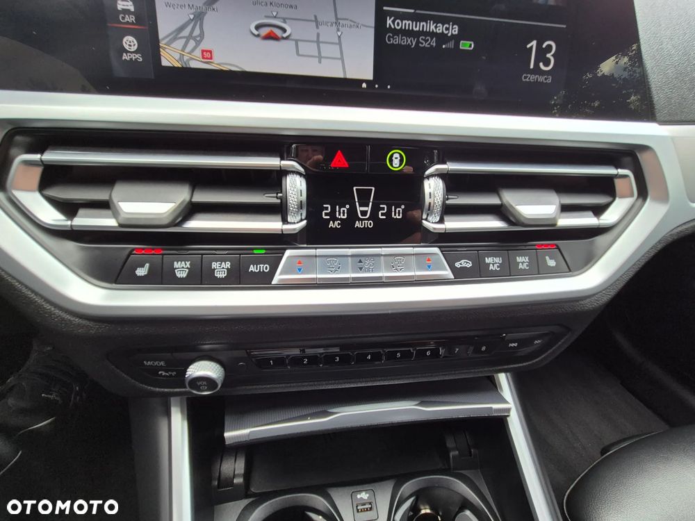 BMW Seria 3 320d xDrive Advantage sport - 29
