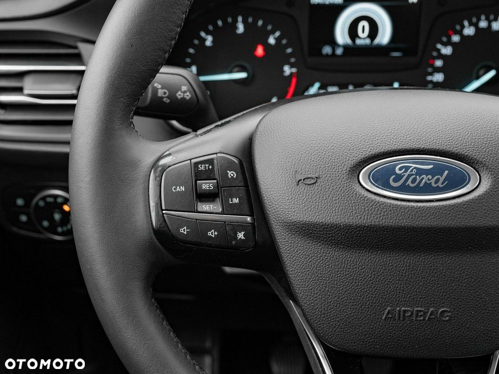 Ford Focus 1.5 EcoBlue Connected - 17