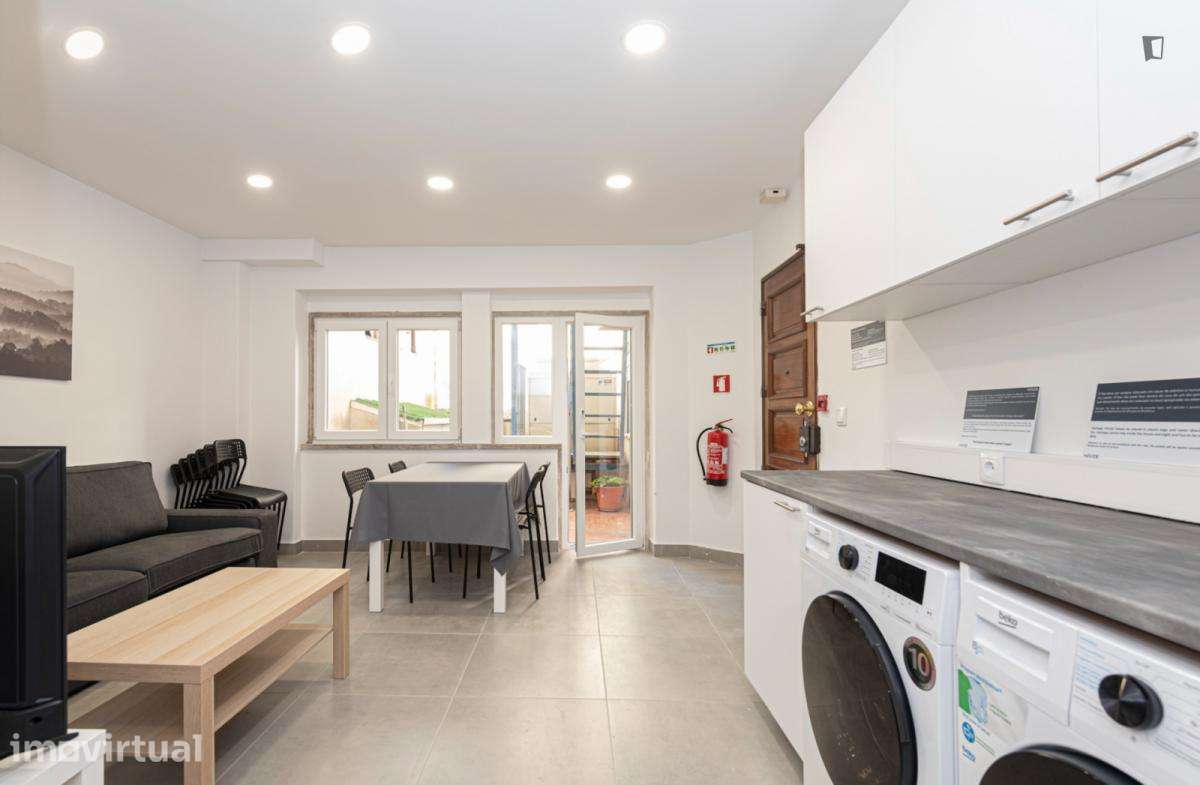 Quarto - localizado em Saldanha Lisbon - Grande imagem: 4/17
