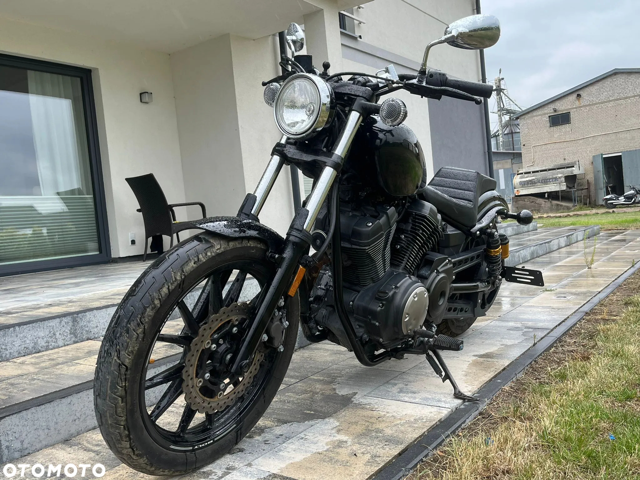 Yamaha XVS - 12