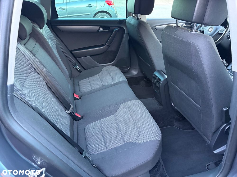 Volkswagen Passat 1.4 TSI DSG BlueMotion Technology Comfortline - 24