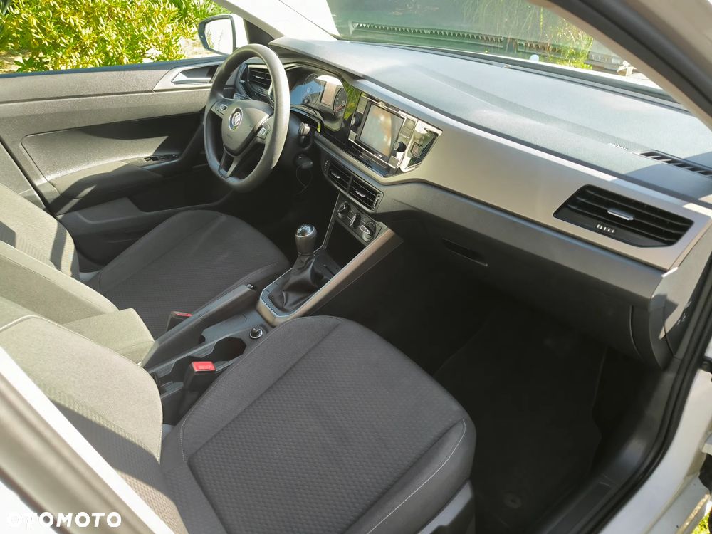 Volkswagen Polo - 17