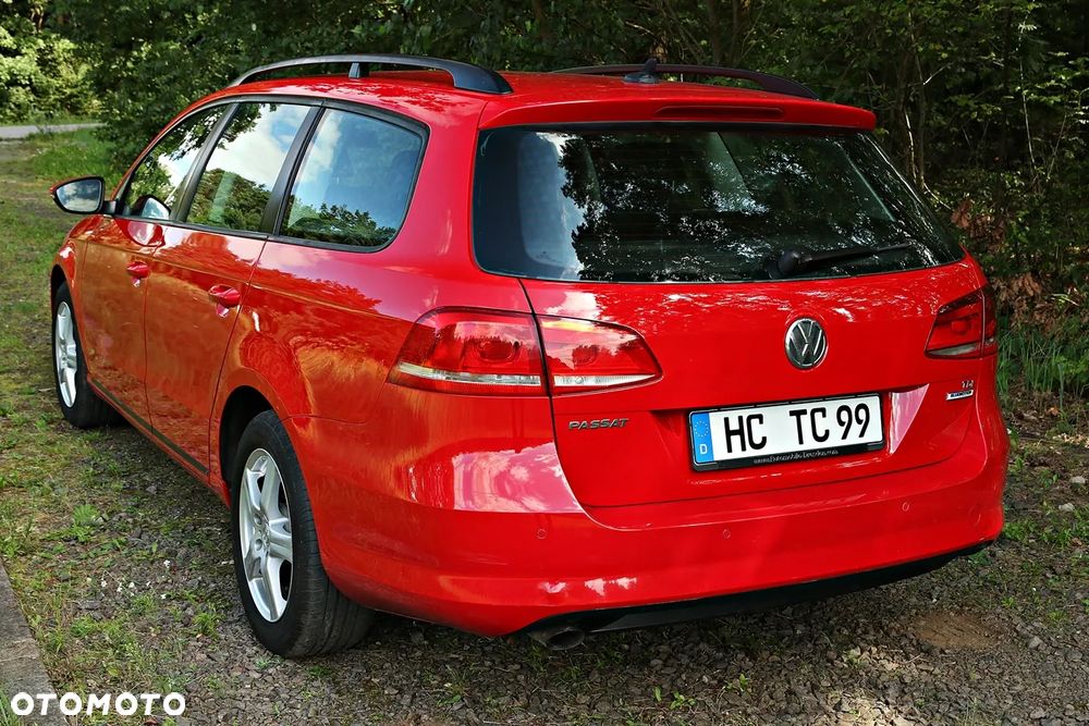 Volkswagen Passat Variant 1.6 TDI BlueMotion Technology Highline - 29