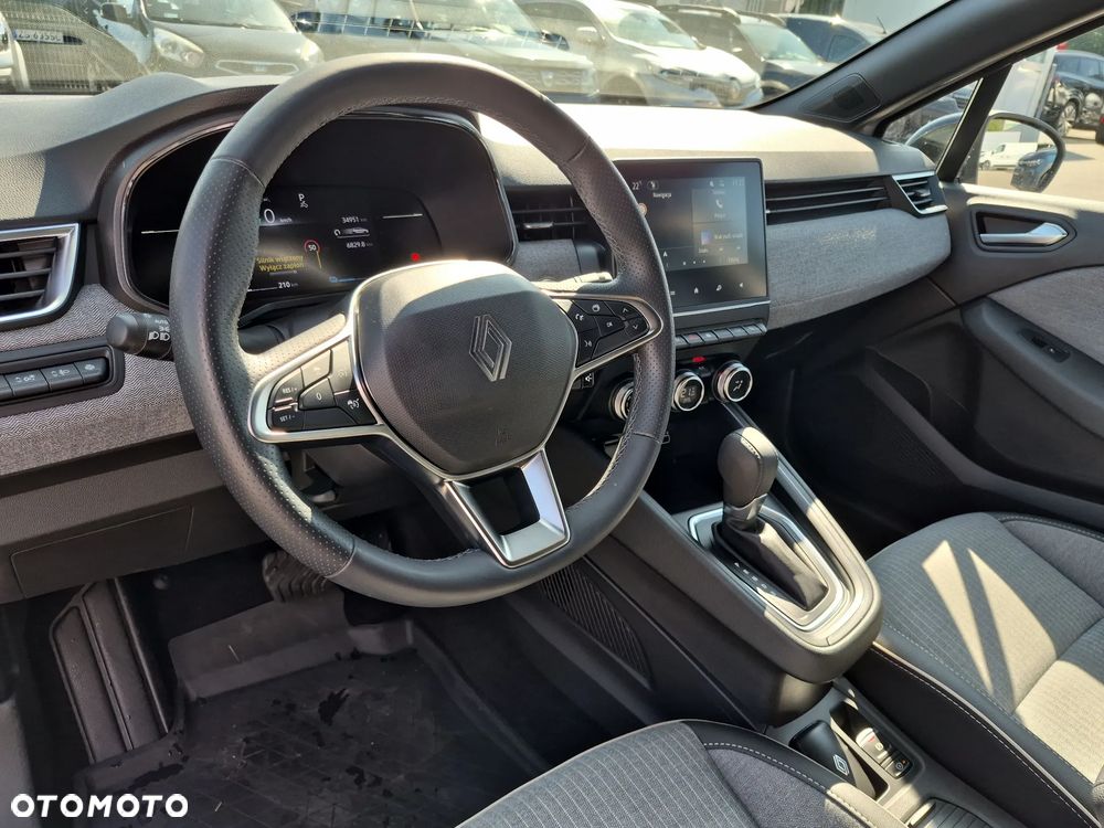 Renault Clio 1.6 E-TECH Techno - 9