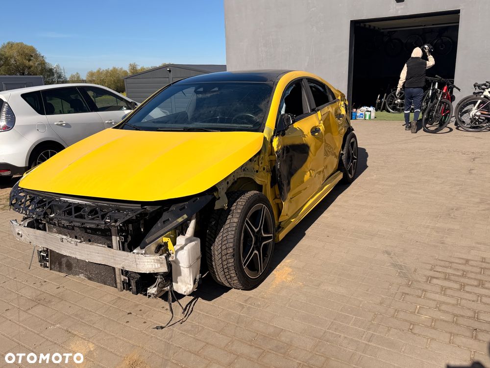 Mercedes-Benz CLA 180 d 7G-DCT AMG Line - 5