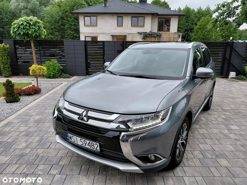 Mitsubishi Outlander 2.0 Instyle SDA 4WD CVT - 2