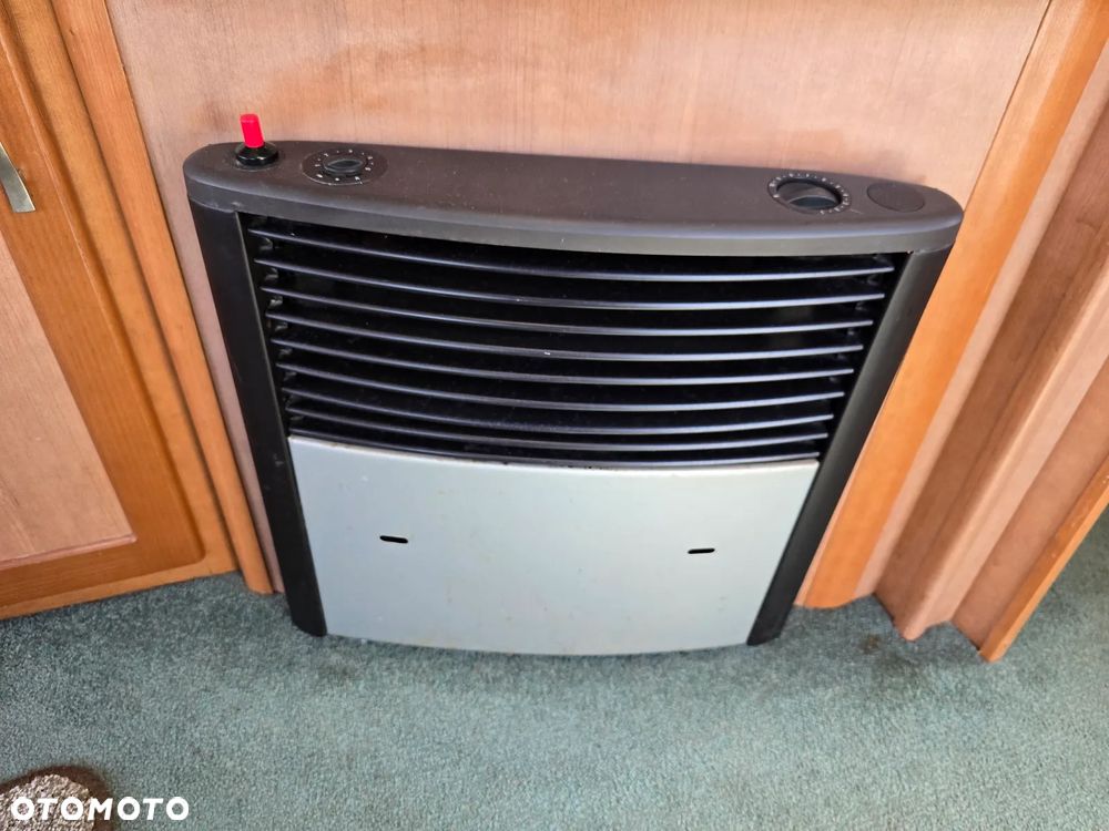 SWIFT Bessacarr Cameo - 15