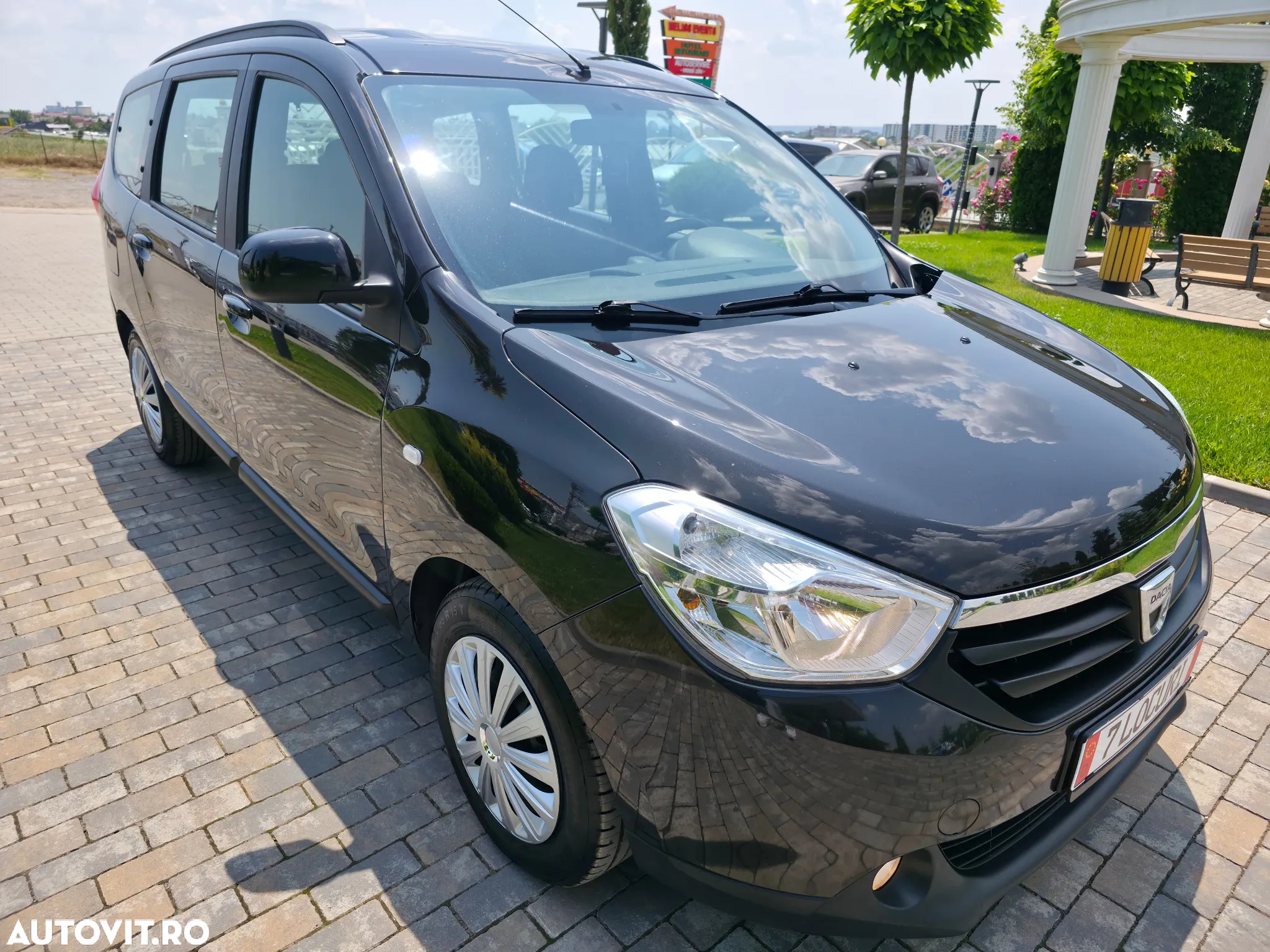 Dacia Lodgy dCi 110 Laureate - 2