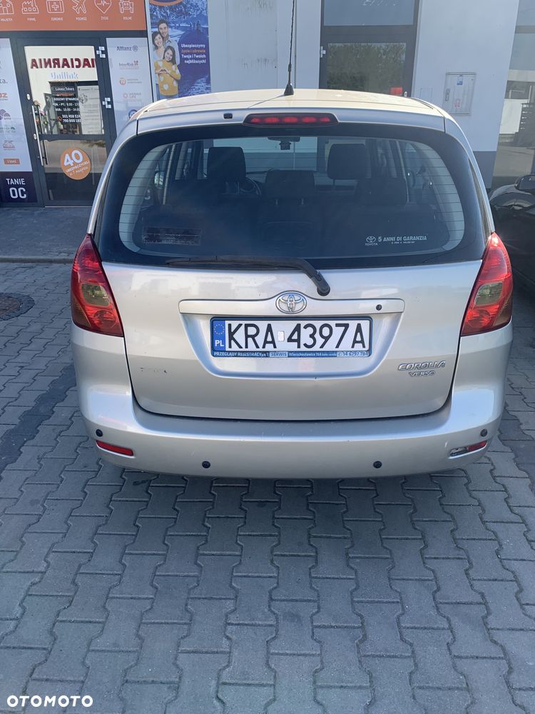Toyota Corolla Verso 2.0 D-4D Sol - 3