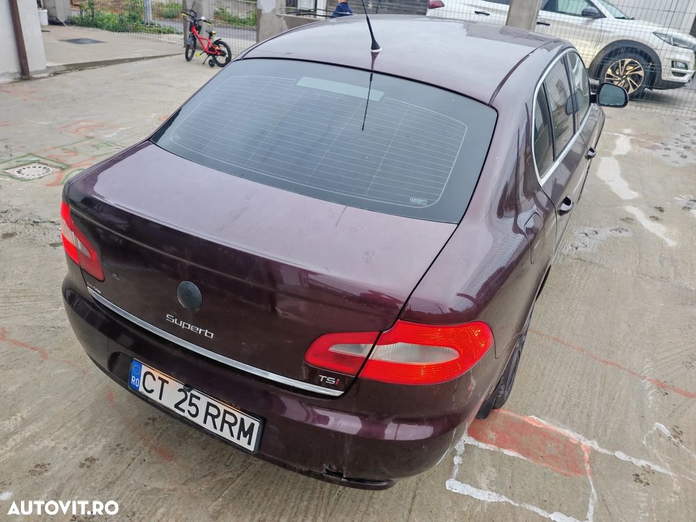 Skoda Superb 1.8 TSI Ambition - 6