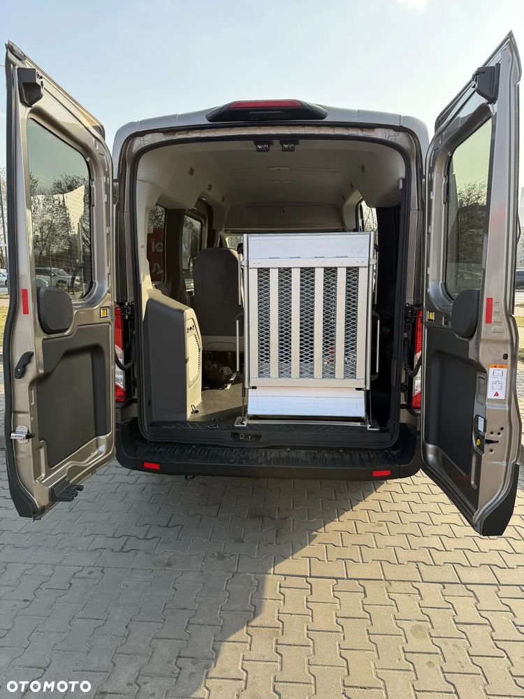 Ford Transit - 13