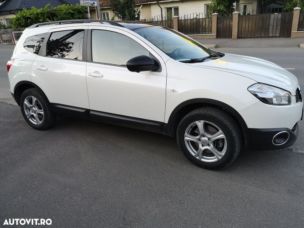 Nissan Qashqai+2 - 2