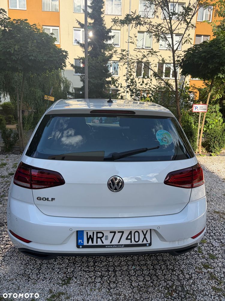 Volkswagen Golf 1.0 TSI BMT City - 4