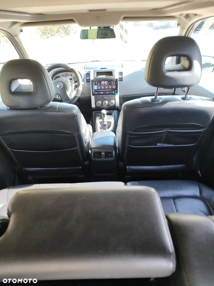 Nissan X-Trail - 14