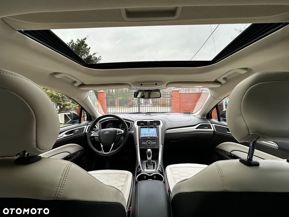 Ford Mondeo Vignale 2.0 EcoBoost - 12